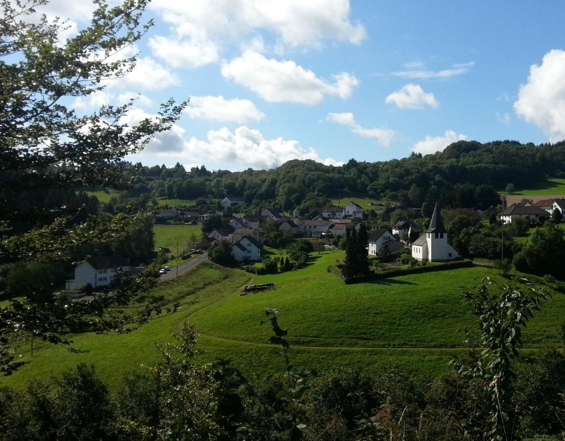 Ferienwohnung Am Eifelsteig Vulkaneifel-Auszeit Udersdorf Ngoại thất bức ảnh